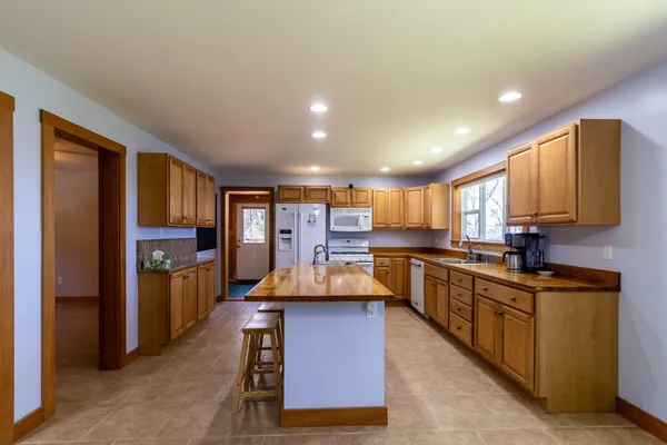 $312,000 | 4 Landis Strip, Jonesport, ME 04649