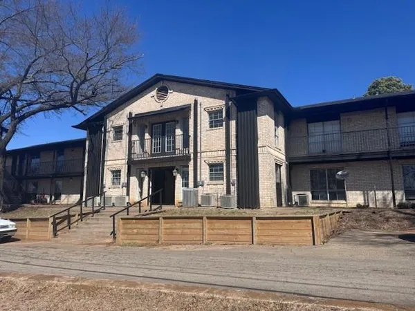 a view of house with outdoor space