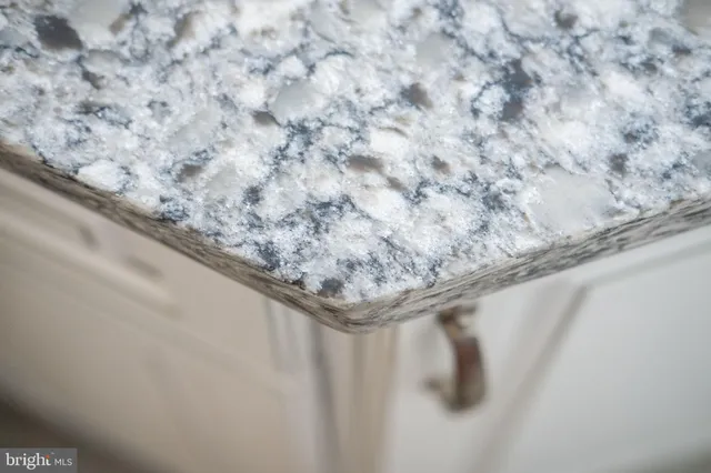 $2,300 | 9 Pearl Street, Unit 1G, Beach Haven, NJ 08008