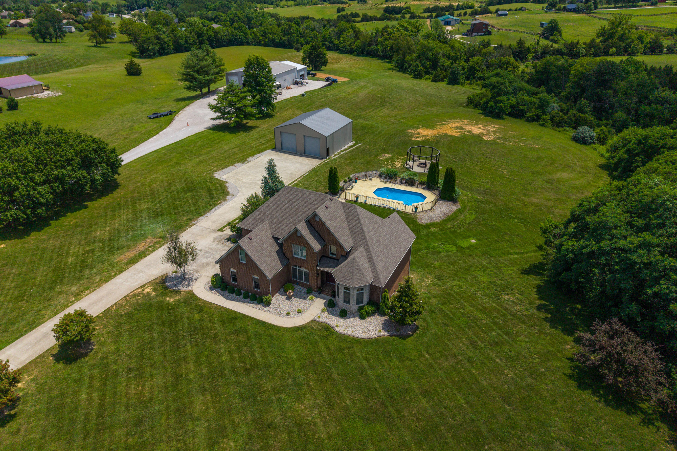 1639 Speedwell Road Richmond, KY 40475 - Photo 15 of 77 20260617-1639-Speedwell-Rd-drone-fh-016_