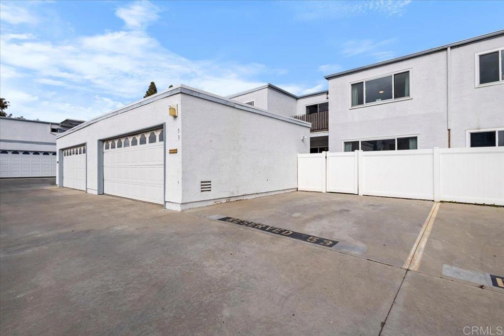 1640 Maple Drive, Unit 53 Chula Vista, CA 91911 - Photo 38 of 52 a view of a large building