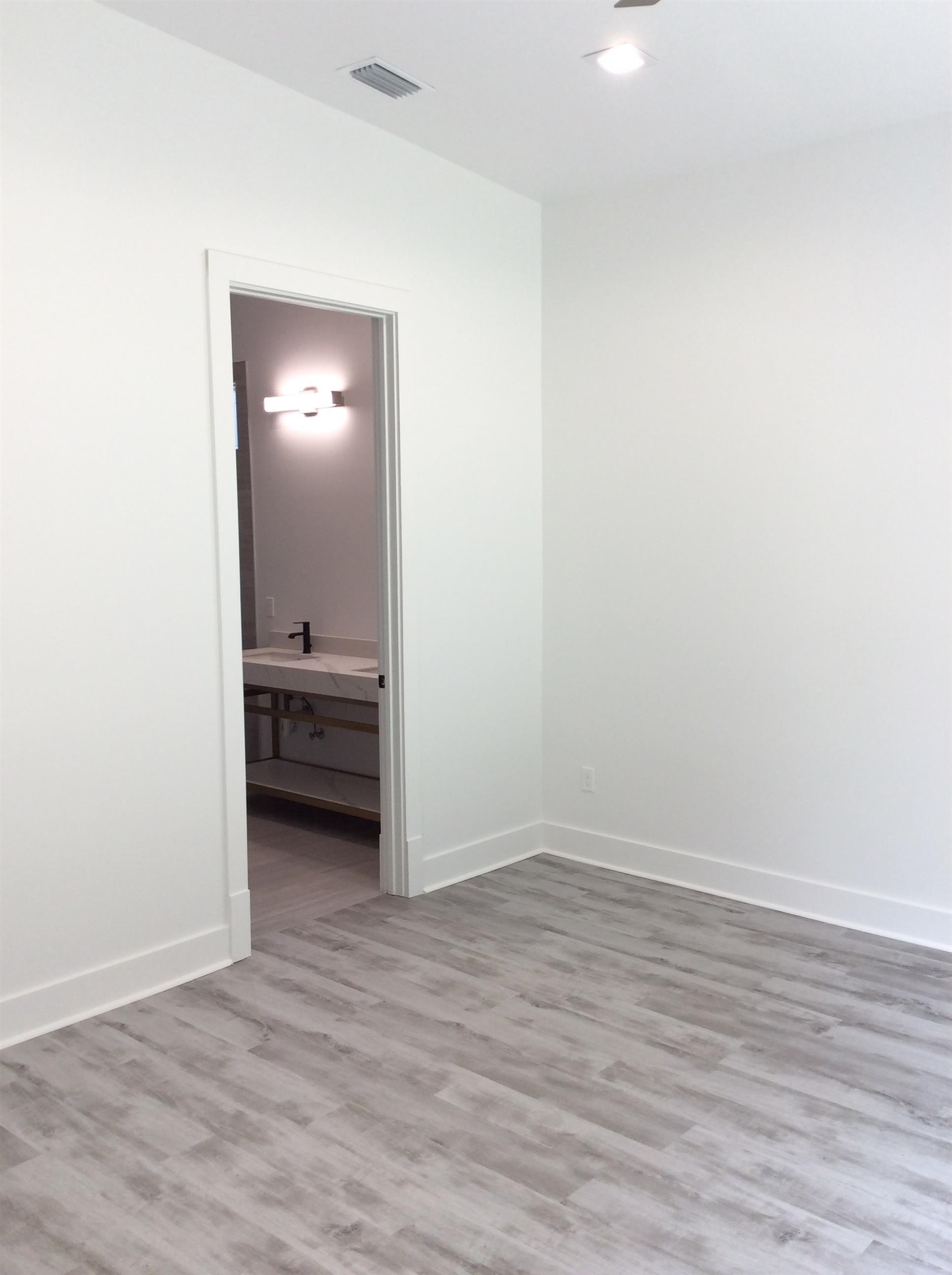 2311 West Lake Hall Road, Tallahassee, FL 32309 Compass