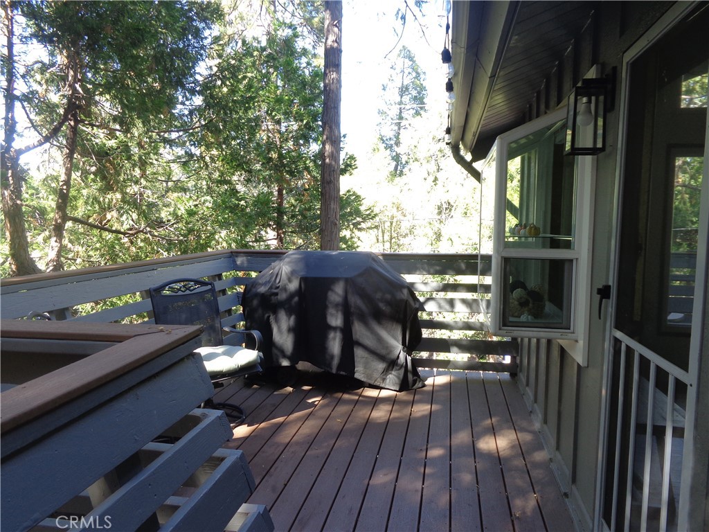 24273-24273 Horst Drive Crestline, CA 92325 - Photo 30 of 34