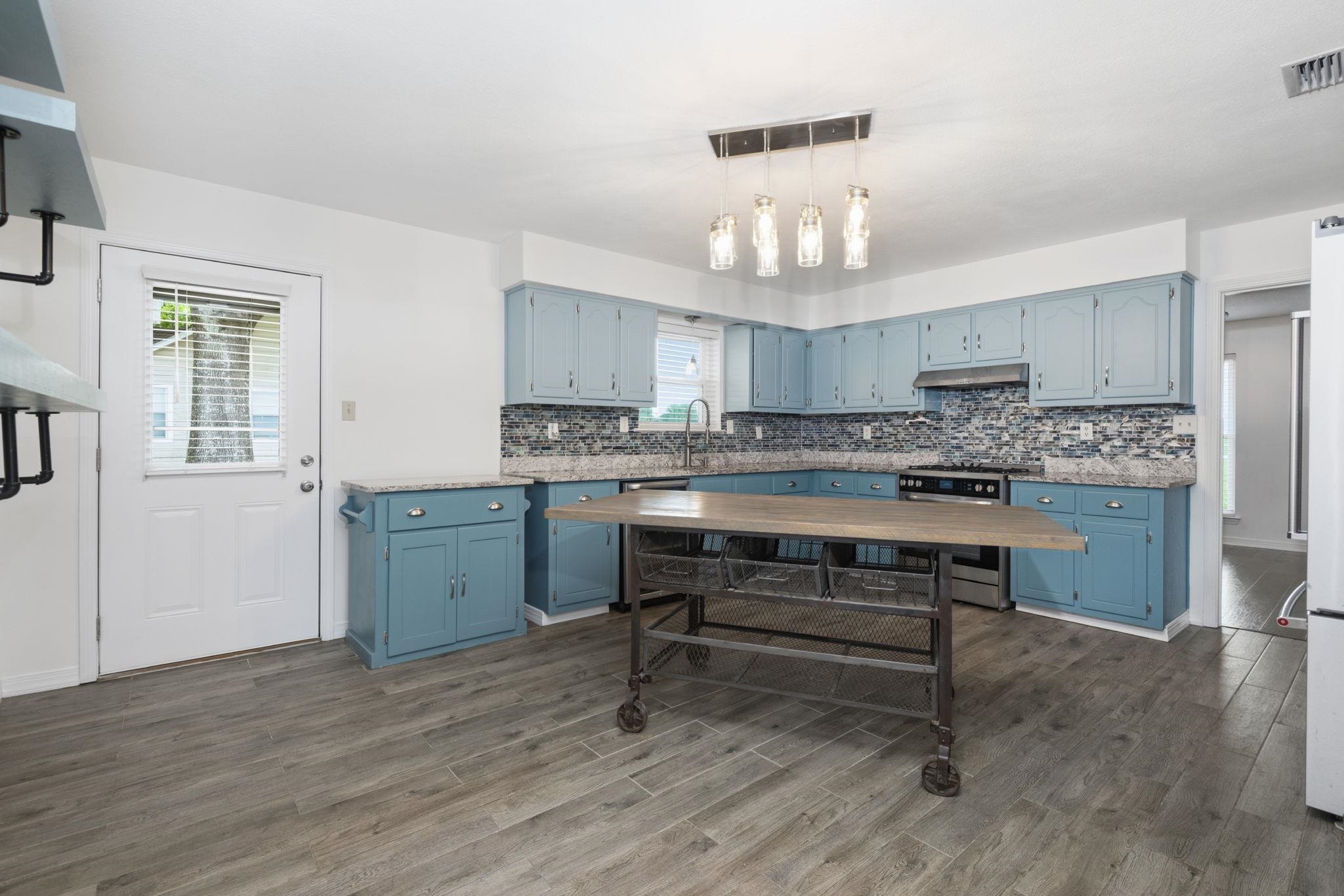 10670 Jeff Hamilton Road Mobile, AL 36695 - Photo 18 of 43 Kitchen