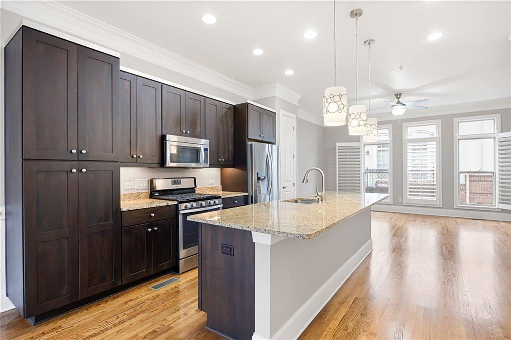 307 Green Street Marietta, GA 30060 - Photo 6 of 61