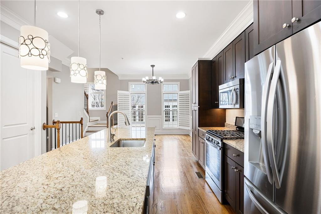 307 Green Street Marietta, GA 30060 - Photo 10 of 61