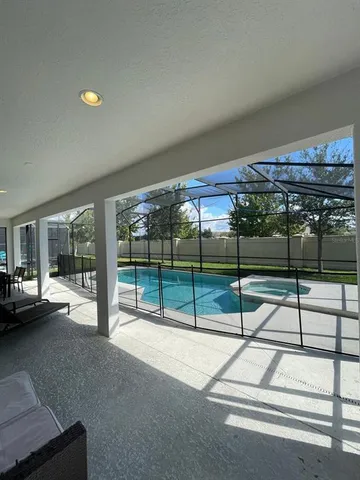 a view of livingroom with furniture