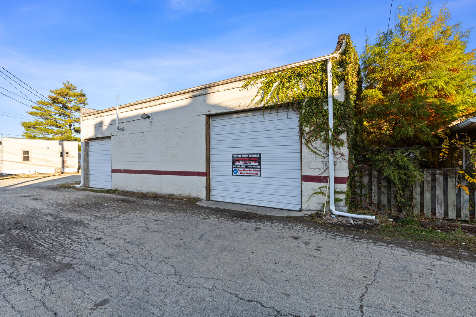 242-244 East Jeffery Street Kankakee, IL 60901 - Photo 9 of 15 a view of a house with a yard