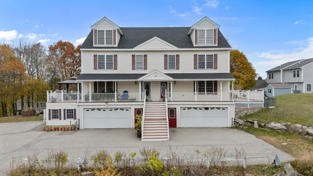 $850,000 | 160 South Elm Street, Manchester, NH 03103