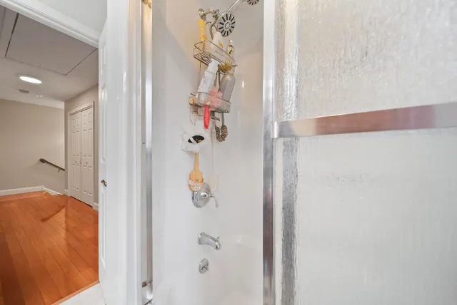 $850,000 | 160 South Elm Street, Manchester, NH 03103