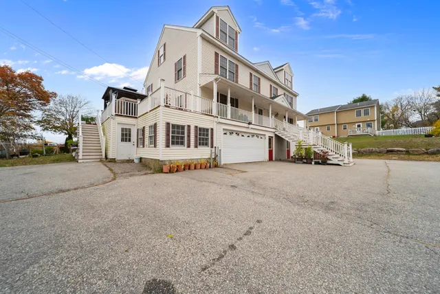 $850,000 | 160 South Elm Street, Manchester, NH 03103