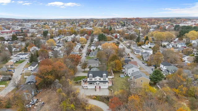 $850,000 | 160 South Elm Street, Manchester, NH 03103