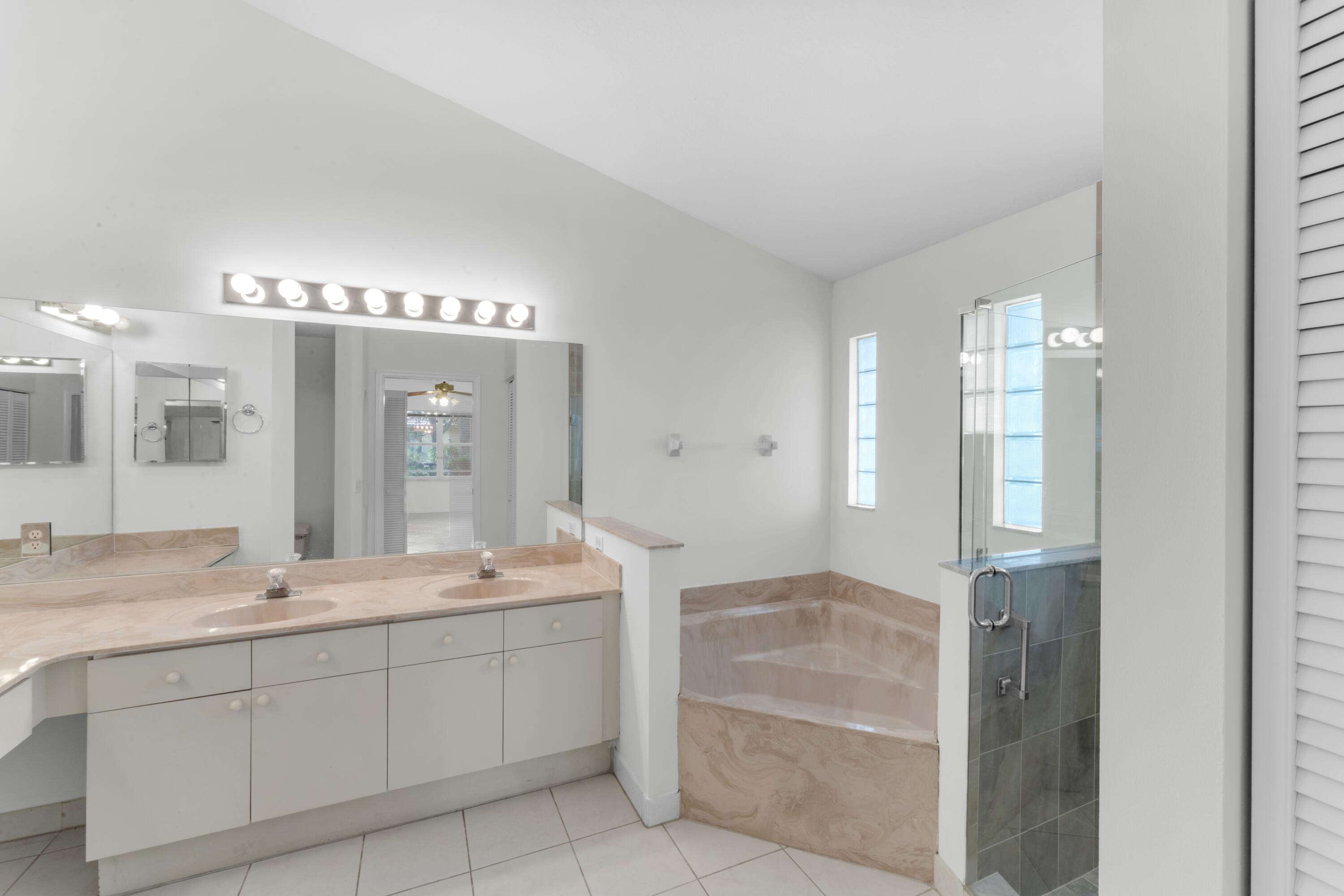 2705 Pointe Circle Greenacres, FL 33413 - Photo 18 of 46 Primary Bathroom