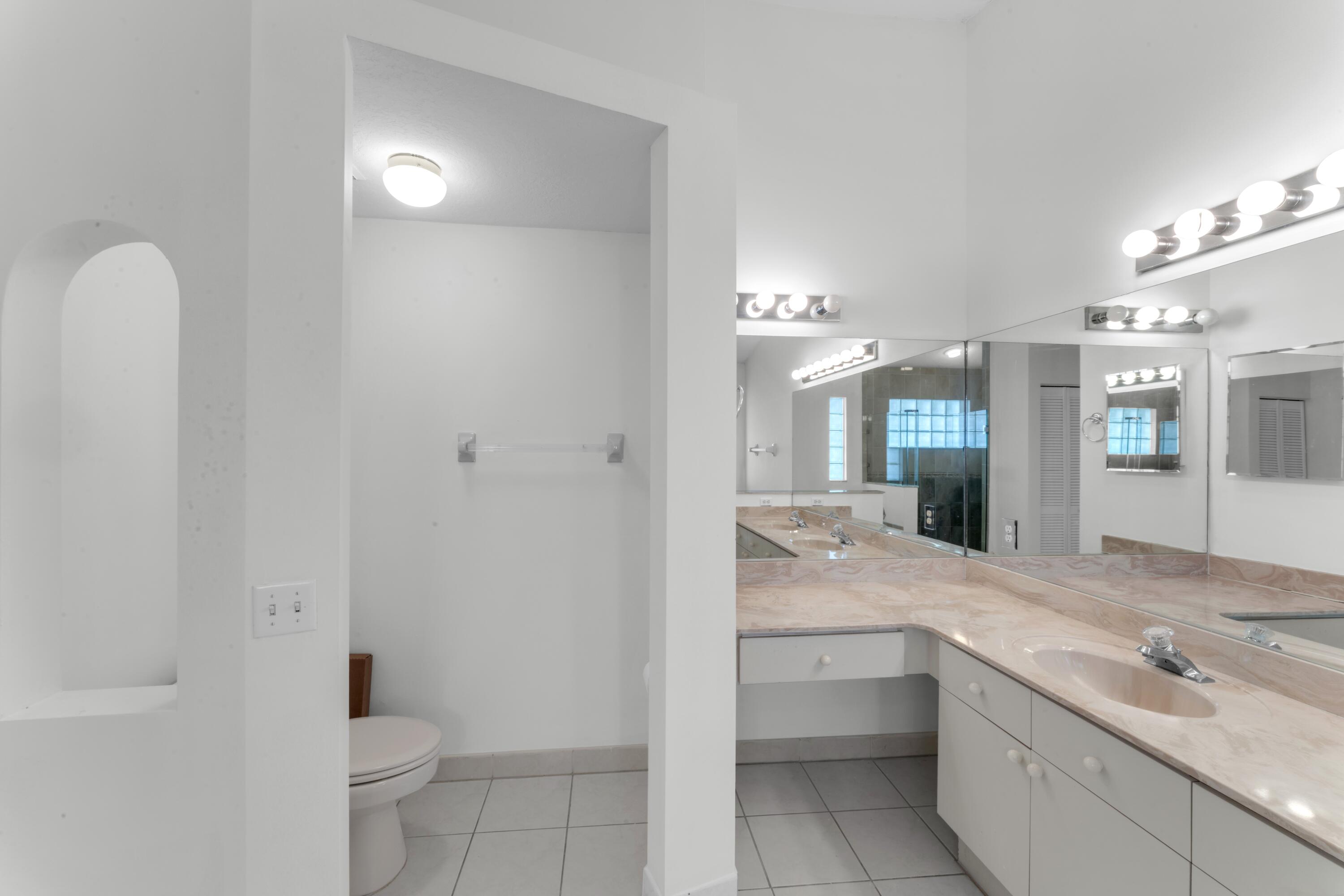 2705 Pointe Circle Greenacres, FL 33413 - Photo 19 of 46 Primary Bathroom