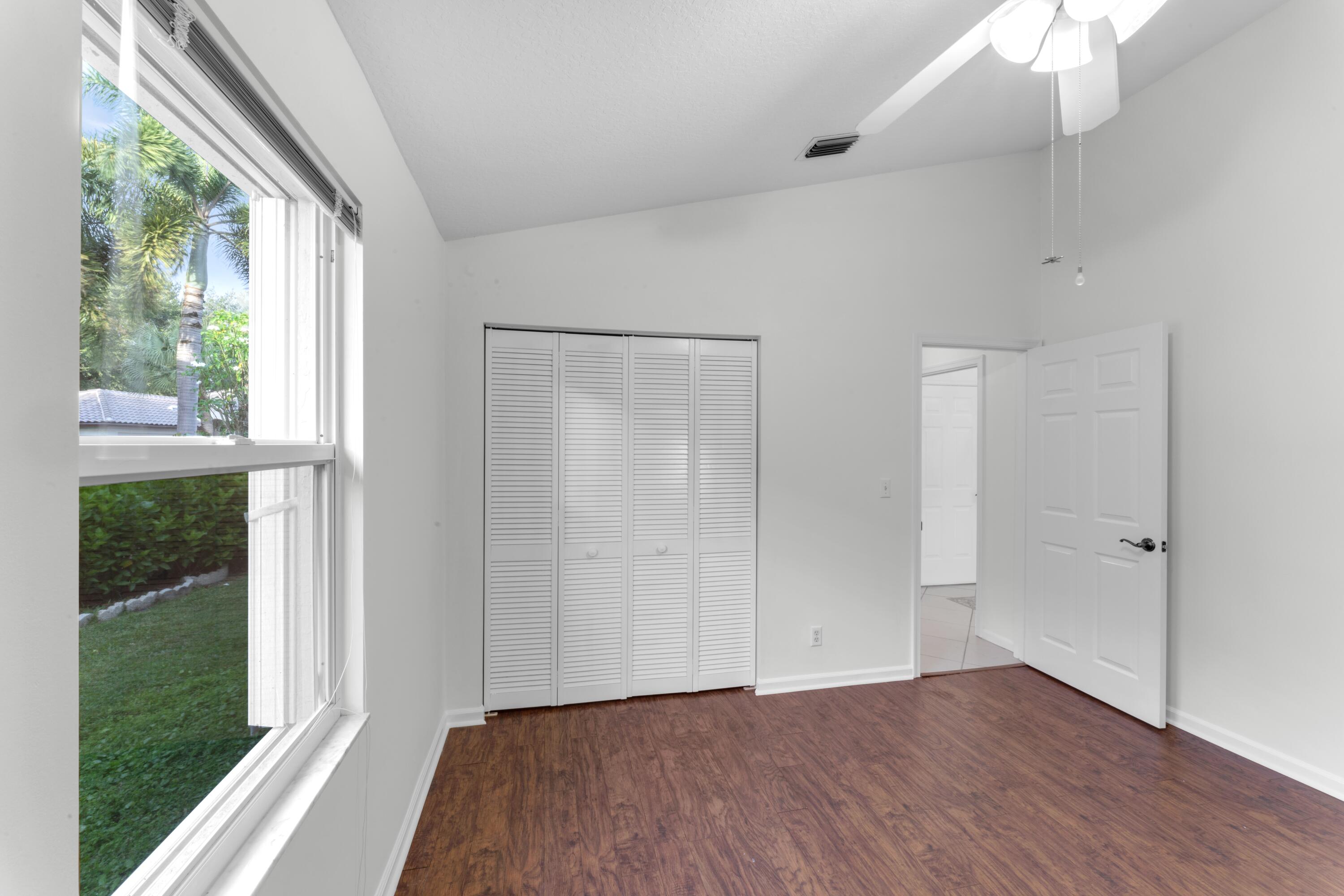 2705 Pointe Circle Greenacres, FL 33413 - Photo 27 of 46 3rd bedroom