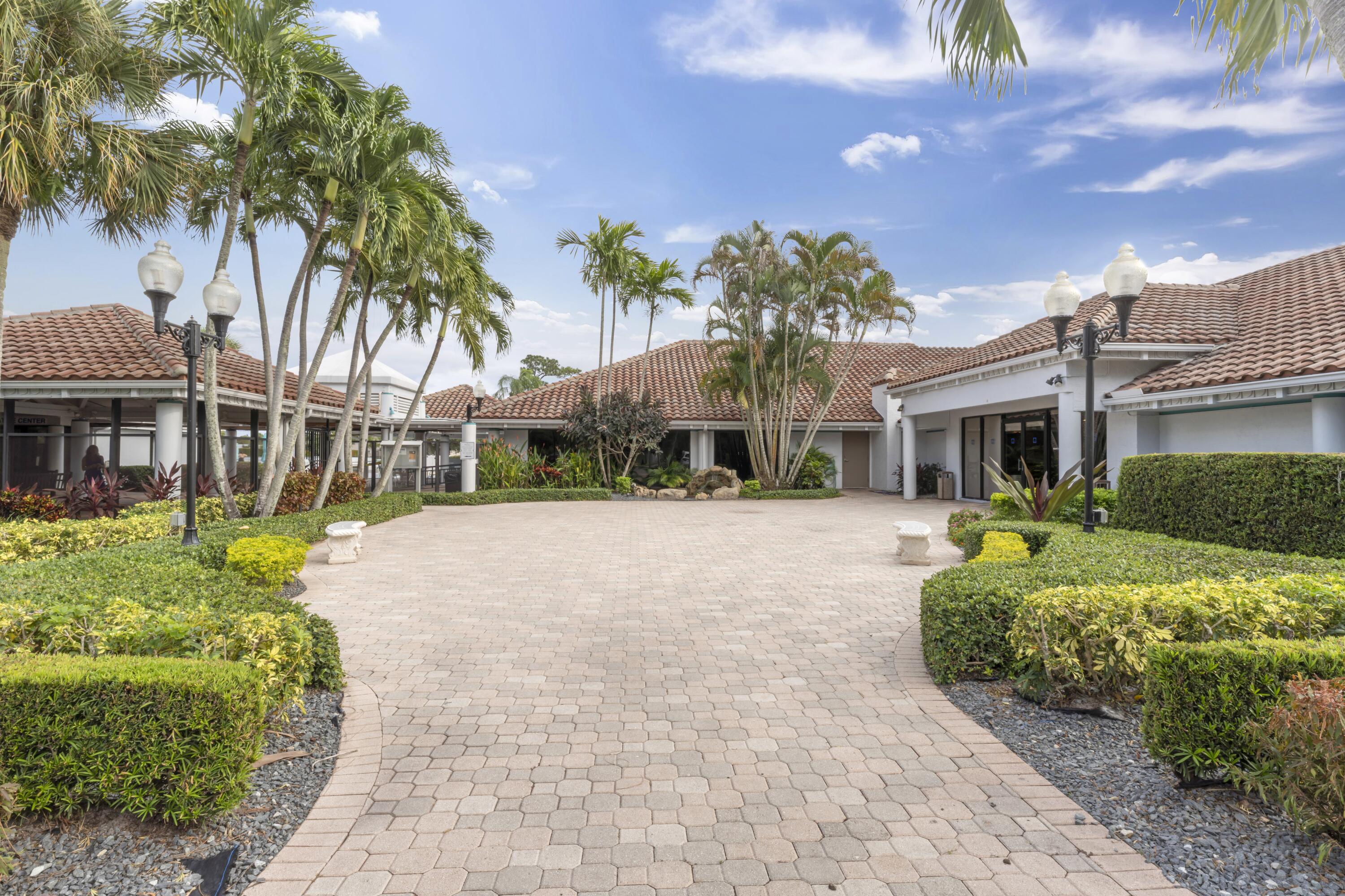 2705 Pointe Circle Greenacres, FL 33413 - Photo 32 of 46 Club house