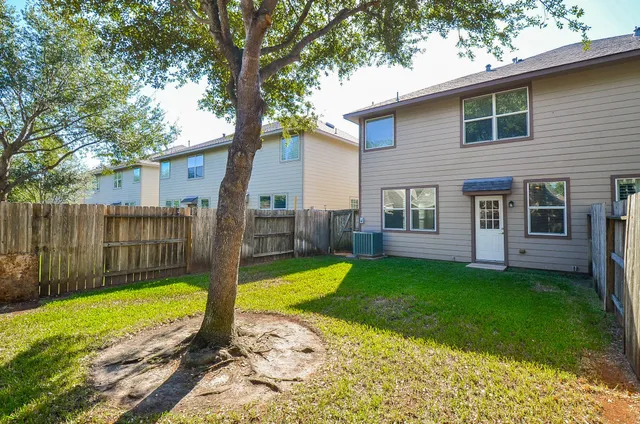 $2,000 | 24542 Folkstone Circle, Katy, TX 77494