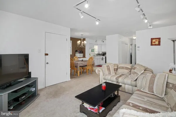 $1,500 | 2702 Cranston Road, Philadelphia, PA 19131