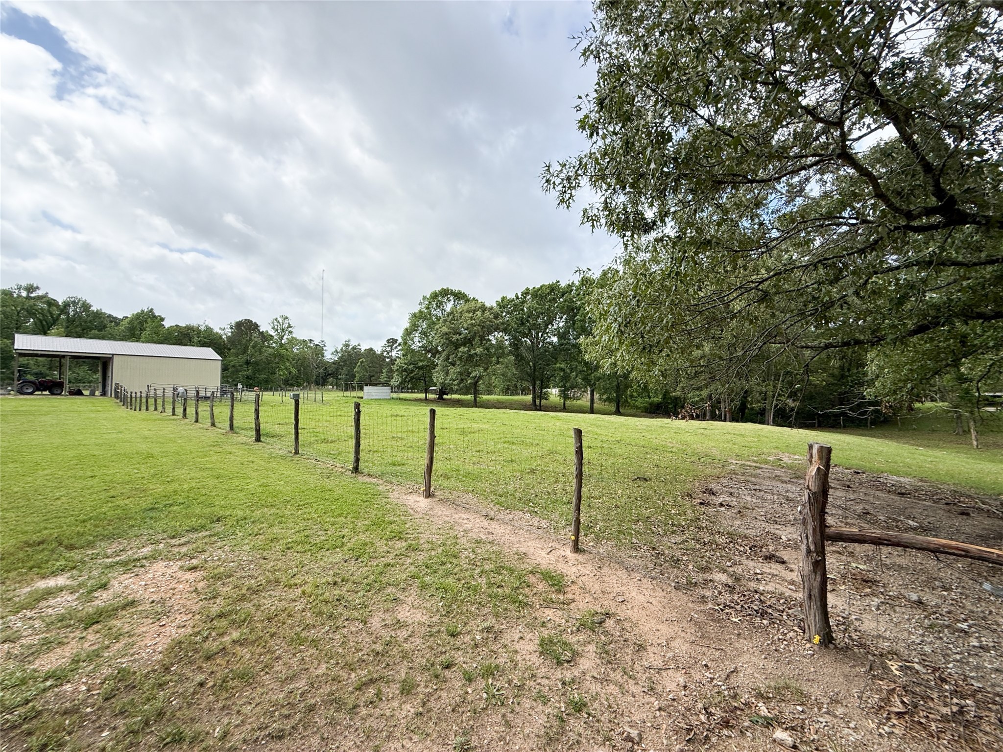 12220 Fm 356 Trinity, TX 75862 - Photo 17 of 50