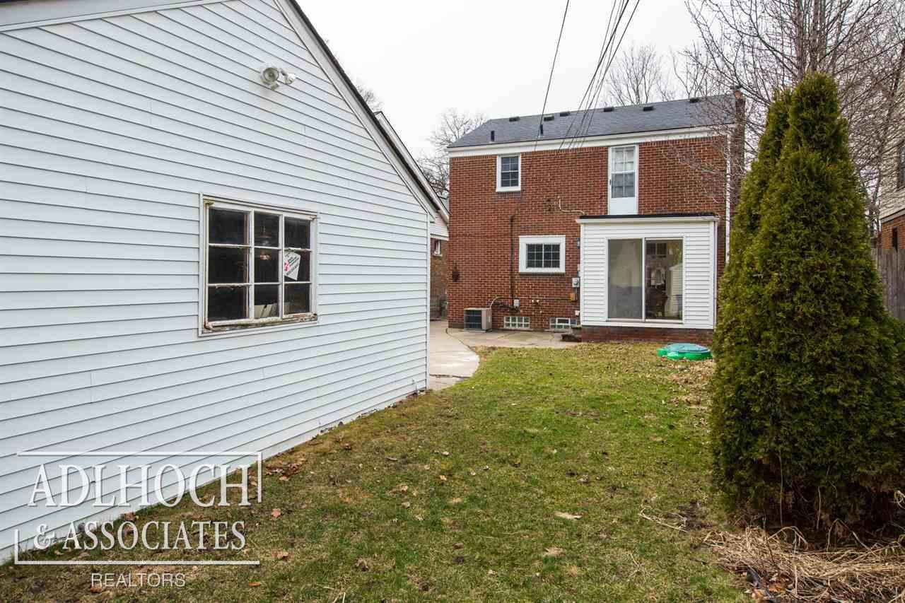 476 Cloverly Road Grosse Pointe Farms, MI 48236 - Photo 20 of 22