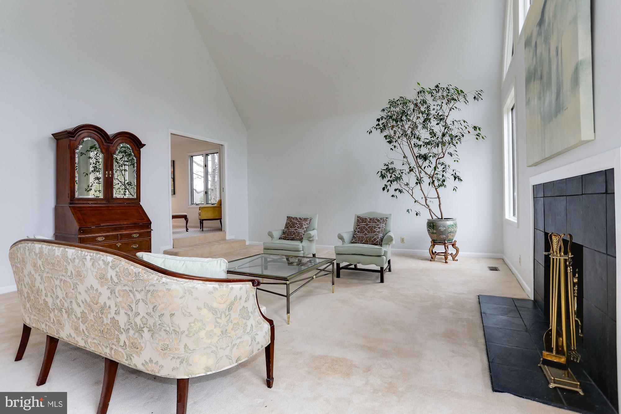 7348 Hooking Road McLean, VA 22101 - Photo 11 of 44 Gallery Image 11