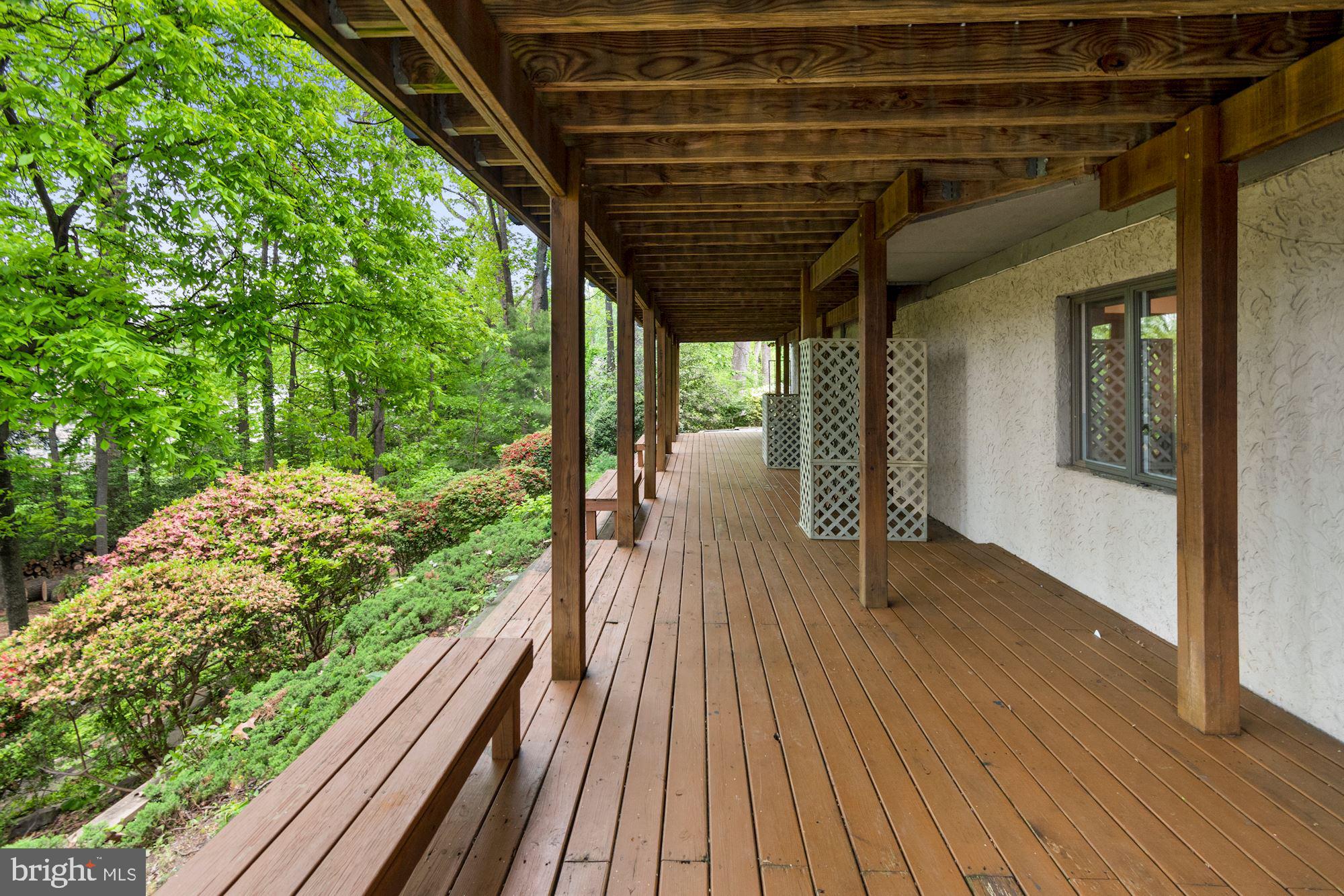 7348 Hooking Road McLean, VA 22101 - Photo 33 of 44 Gallery Image 33