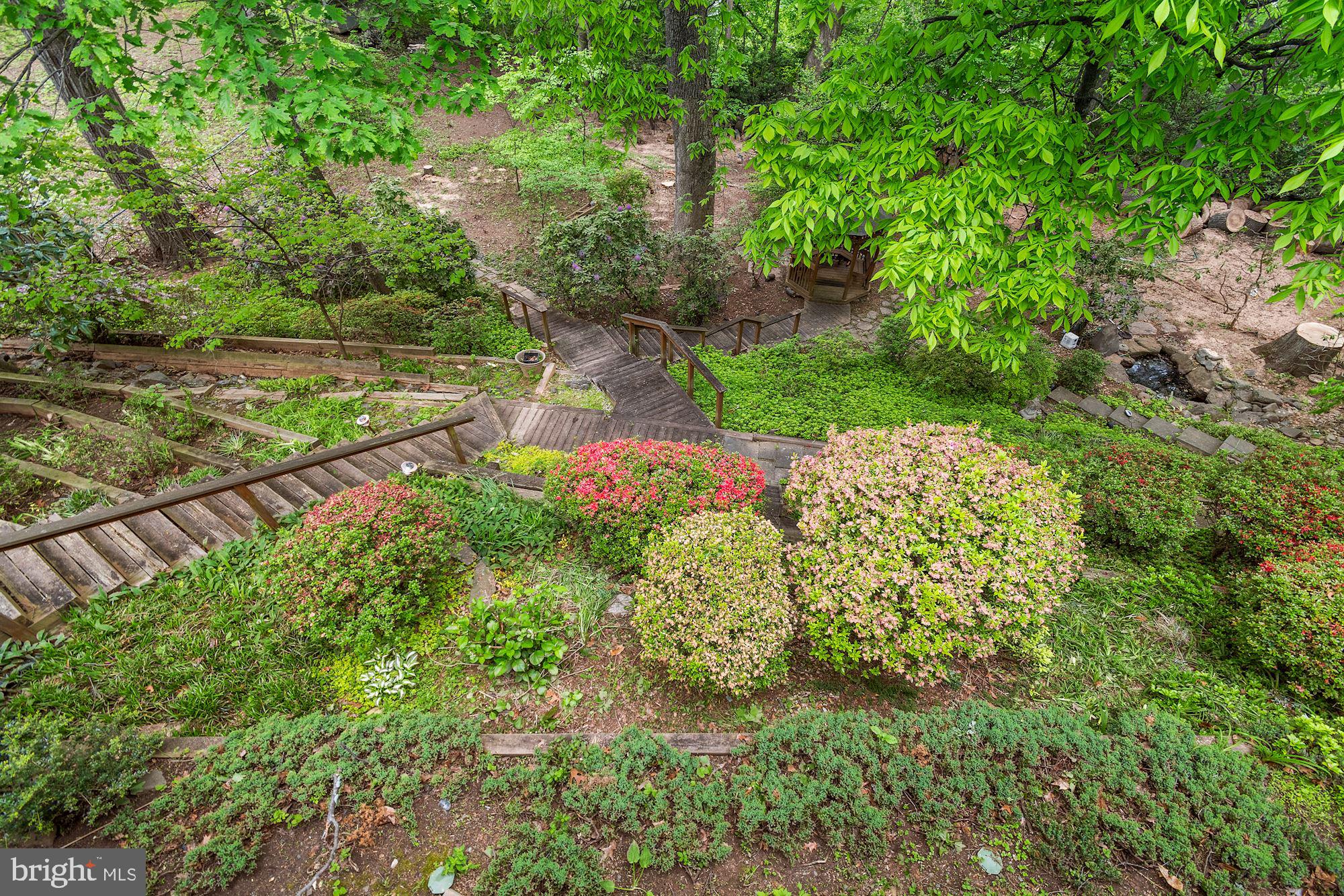 7348 Hooking Road McLean, VA 22101 - Photo 34 of 44 Gallery Image 34