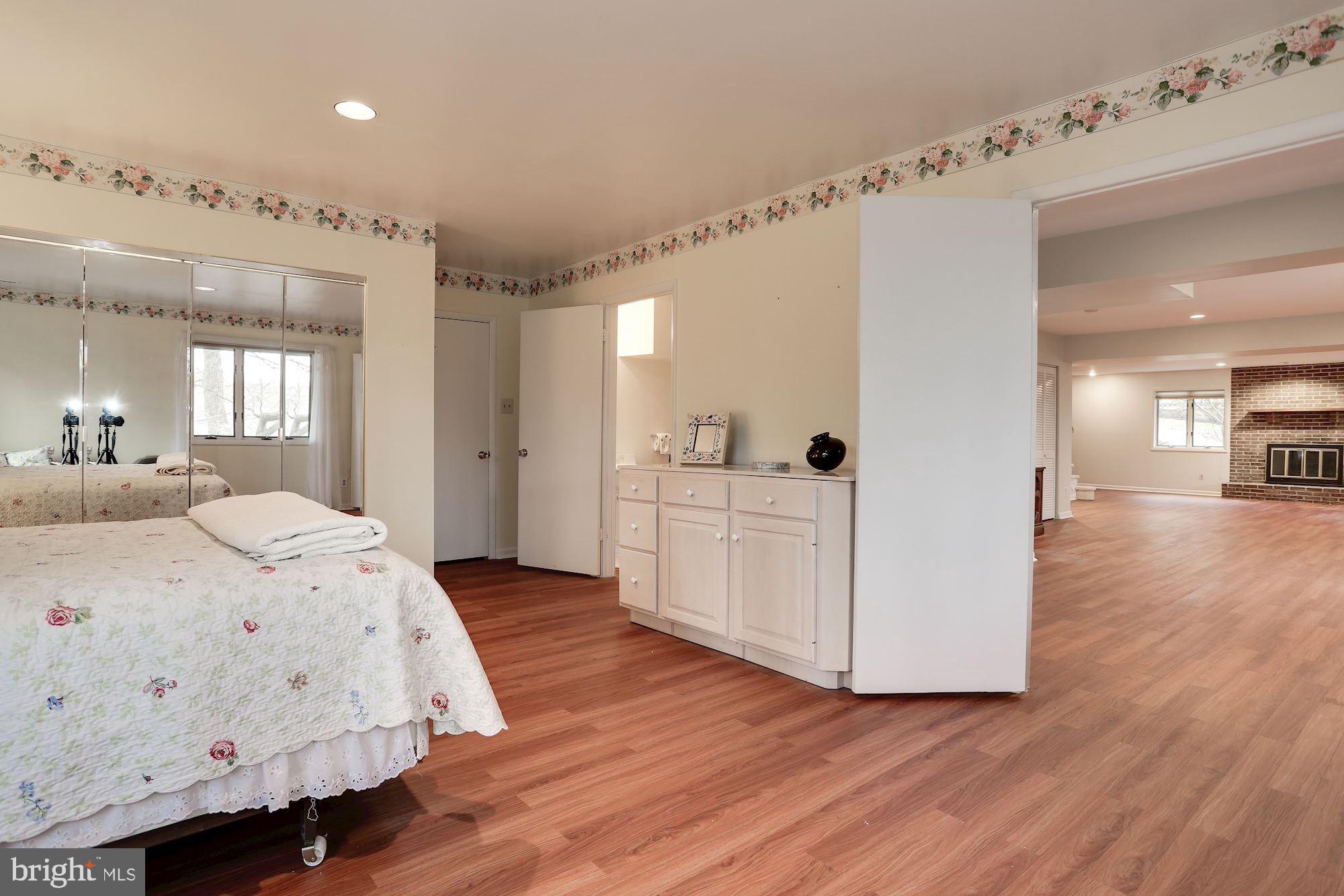 7348 Hooking Road McLean, VA 22101 - Photo 38 of 44 Gallery Image 38