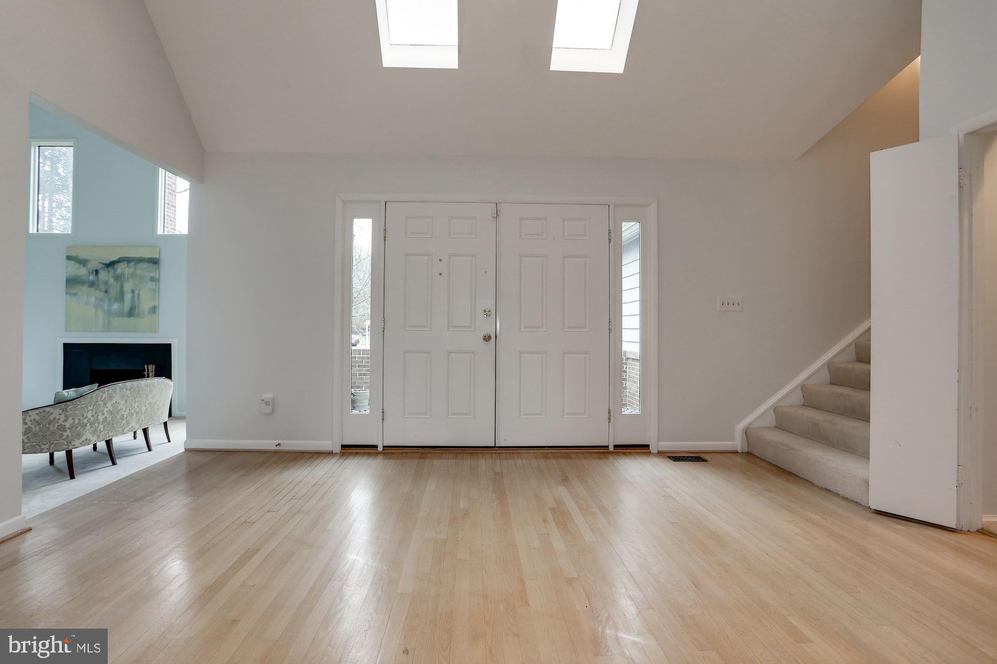 7348 Hooking Road McLean, VA 22101 - Photo 5 of 44 Gallery Image 5