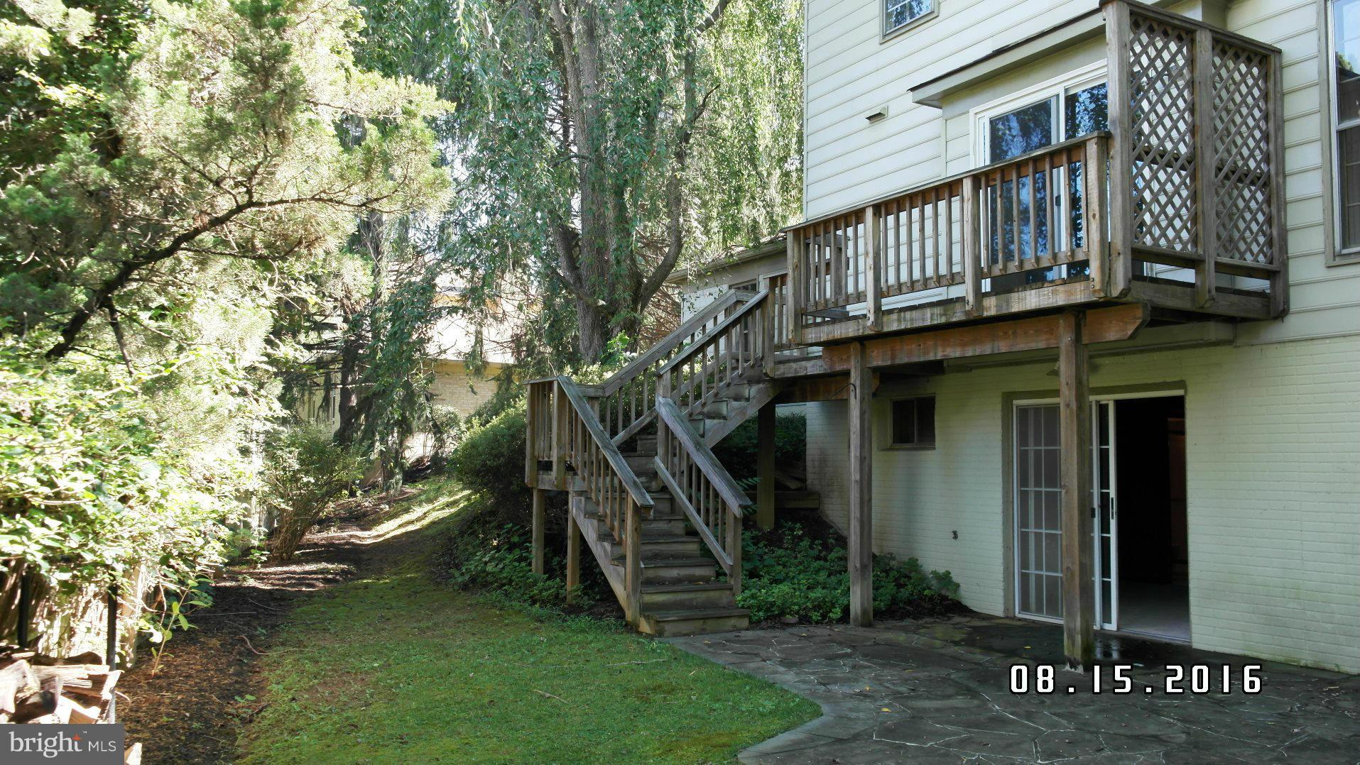 1541 Blue Meadow Road Potomac, MD 20854 - Photo 2 of 12 Exterior (Rear)