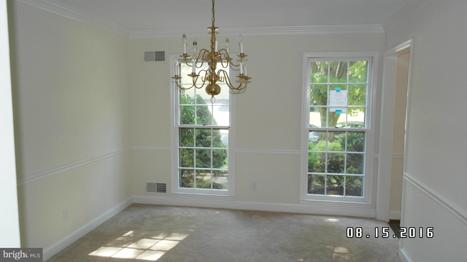 1541 Blue Meadow Road Potomac, MD 20854 - Photo 5 of 12 Dining Room