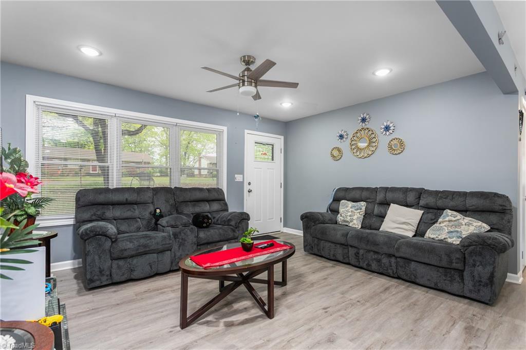 2513 William Allen Road Burlington, NC 27217 - Photo 5 of 18