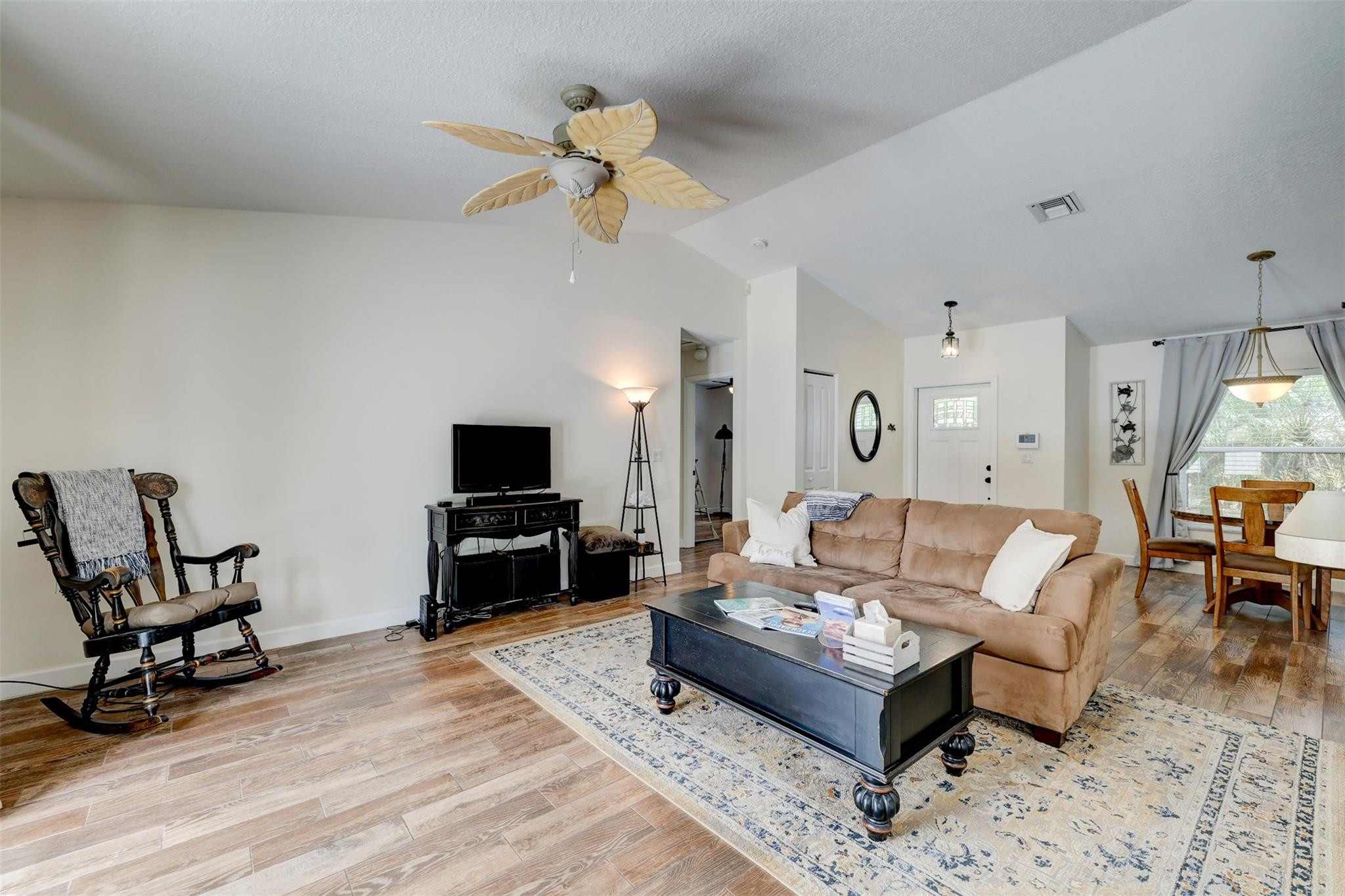 134 Southwest Sea Lion Road Port St. Lucie, FL 34953 - Photo 11 of 47 Photo 11