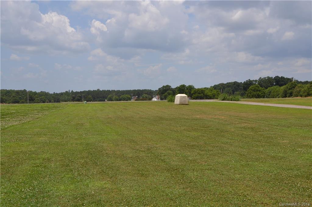 136 Wise Road Lincolnton, NC 28092 - Photo 9 of 21 Gallery Image 9