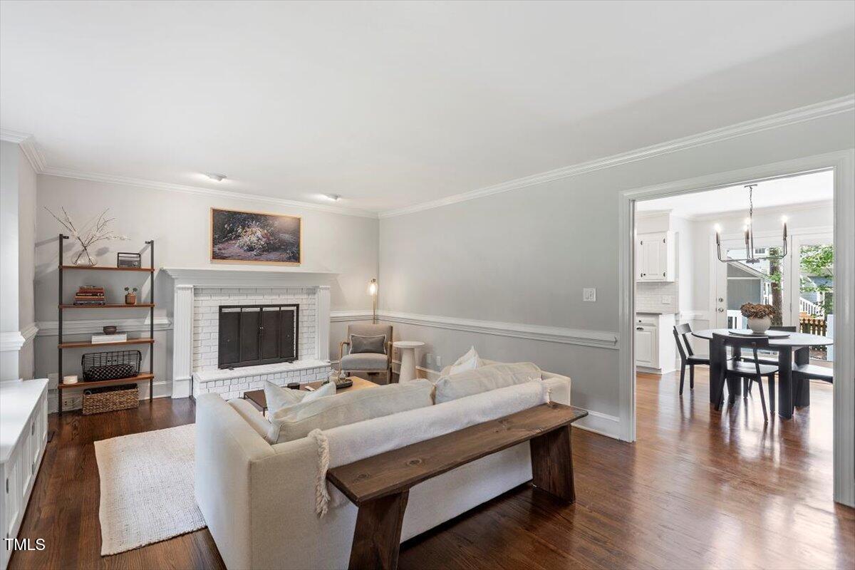 10-7108 Sandringham Dr [2355331]_10