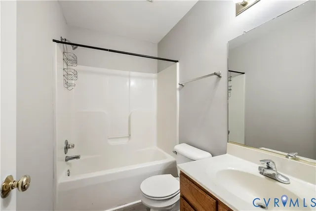 $399,000 | 9104 Brookwood Glen Drive, Glen Allen, VA 23060