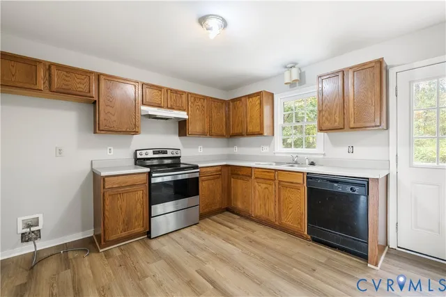 $399,000 | 9104 Brookwood Glen Drive, Glen Allen, VA 23060