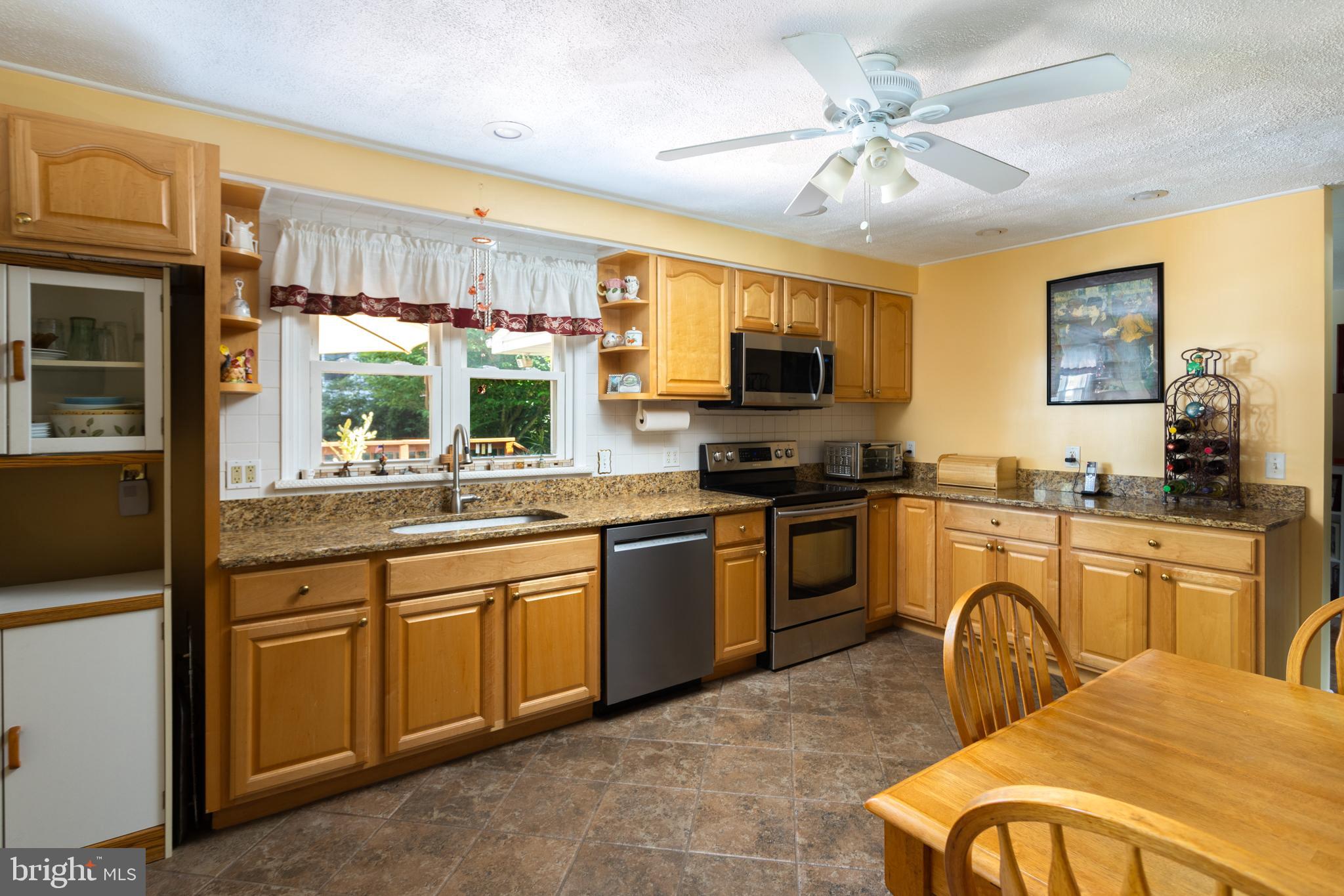 72 Federal City Road Ewing, NJ 08638 - Photo 11 of 41