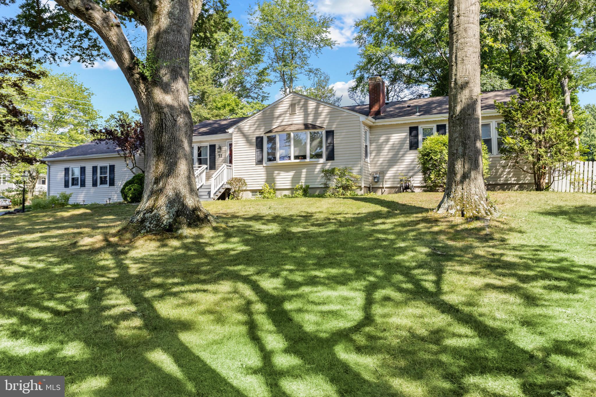 72 Federal City Road Ewing, NJ 08638 - Photo 2 of 41