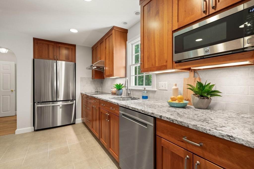 33 Mossman Road Sudbury, MA 01776 - Photo 9 of 30