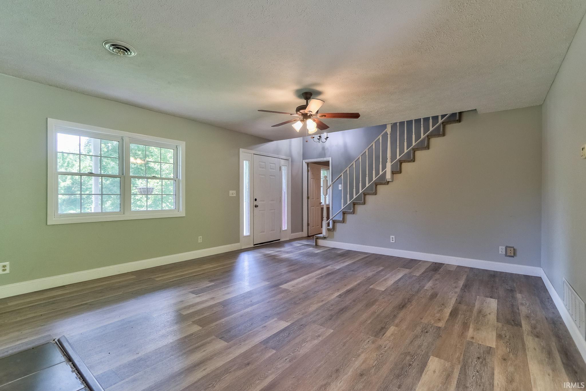 11450 Deer Creek Road Tell City, IN 47586 - Photo 5 of 41