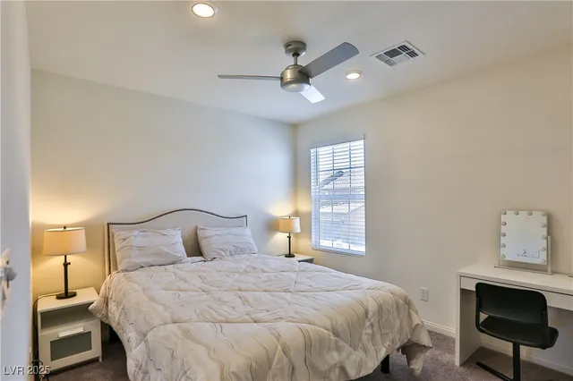 $1,950 | 3590 Credere Lane, Henderson, NV 89044