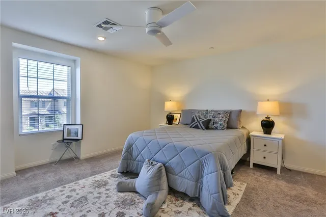 $1,950 | 3590 Credere Lane, Henderson, NV 89044