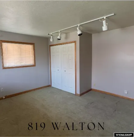 $399,900 | 819 Walton Avenue, Evanston, WY 82930