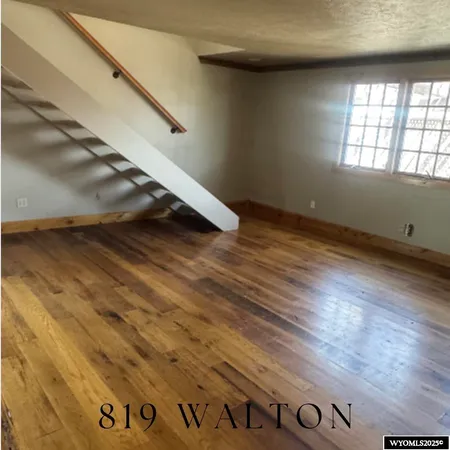 $399,900 | 815-819 Walton Avenue, Evanston, WY 82930
