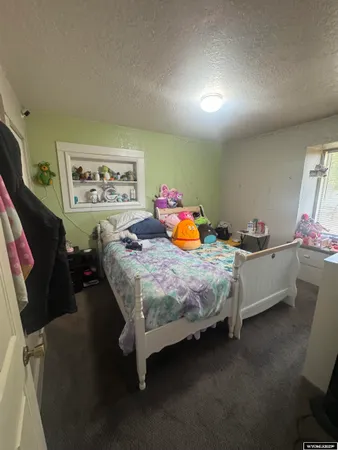 $425,000 | 819 Walton Avenue, Evanston, WY 82930