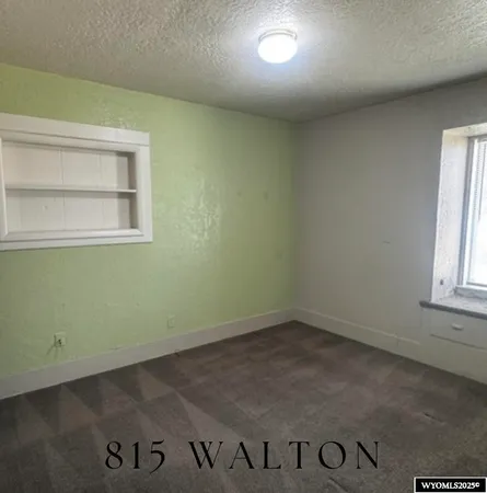 $399,900 | 819 Walton Avenue, Evanston, WY 82930