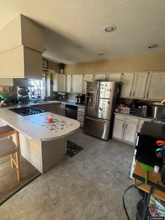 $425,000 | 819 Walton Avenue, Evanston, WY 82930