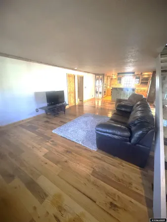 $425,000 | 819 Walton Avenue, Evanston, WY 82930