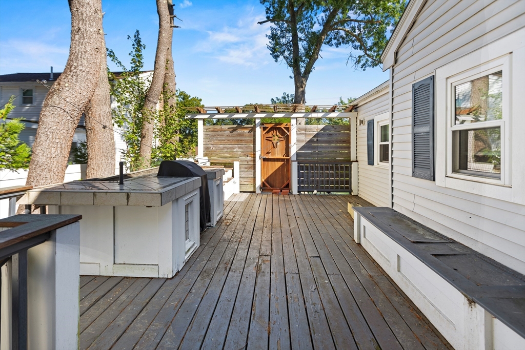 30 Corey Street Randolph, MA 02368 - Photo 21 of 24 Gallery Image 21